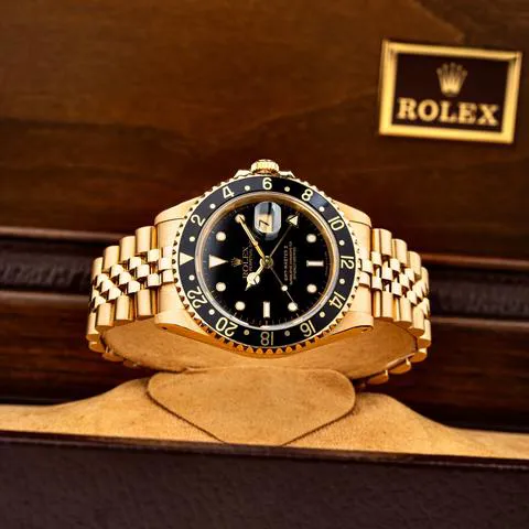 Rolex GMT-Master II 16718 40mm Yellow gold Black 1