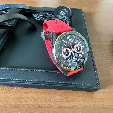 TAG Heuer Connected SBG8A 45mm Titanium 5