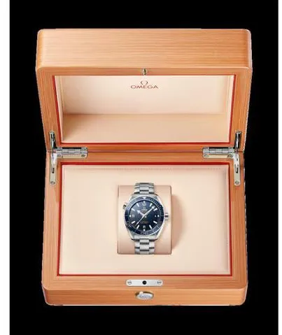 Omega Seamaster Planet Ocean 215.30.44.21.03.001 43.5mm Stainless steel Blue 4