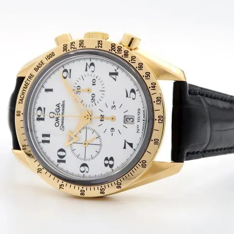 Omega Speedmaster 3656.20.31 42mm Yellow gold White