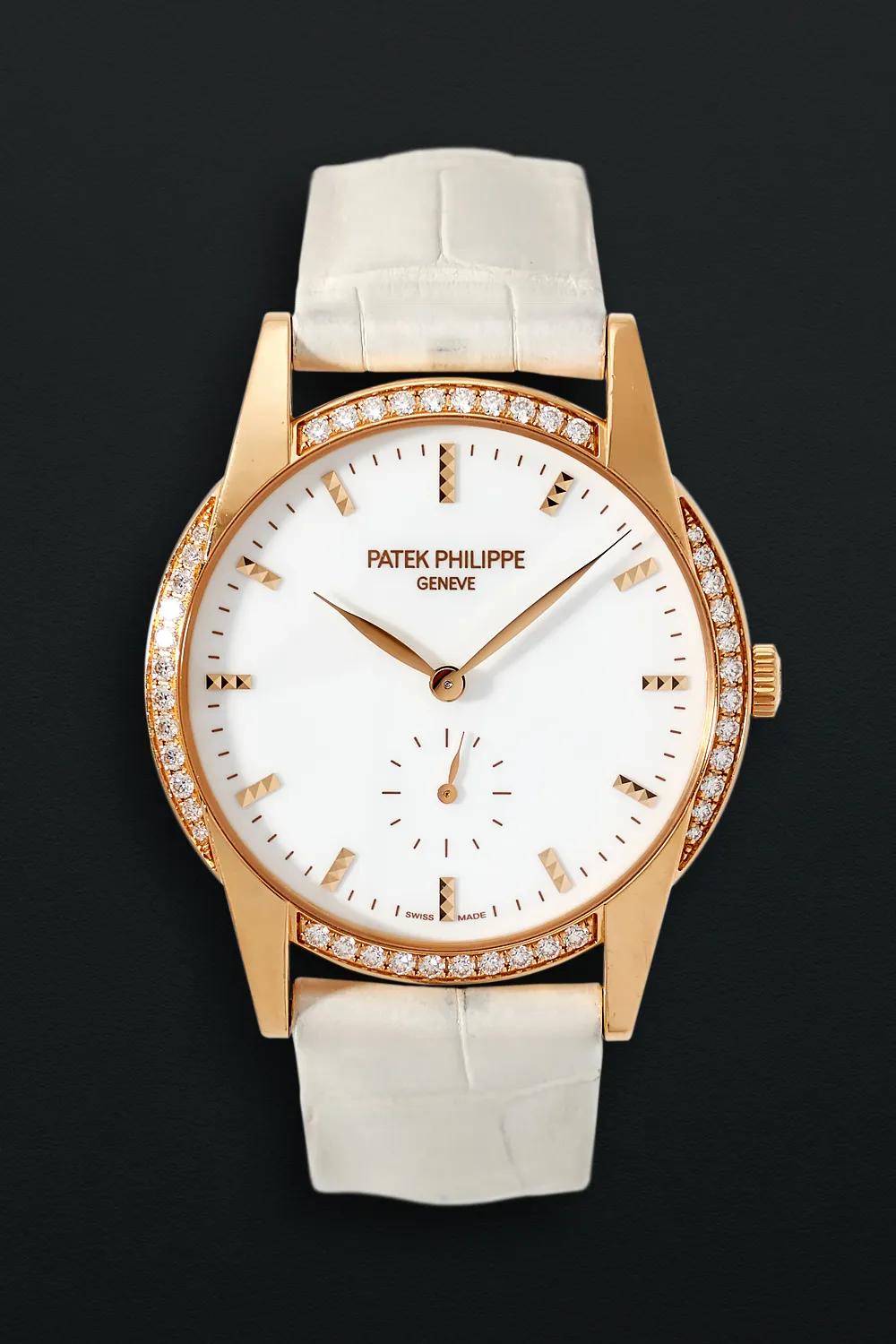 Patek Philippe Calatrava 7122/200R-001 33mm Rose gold White