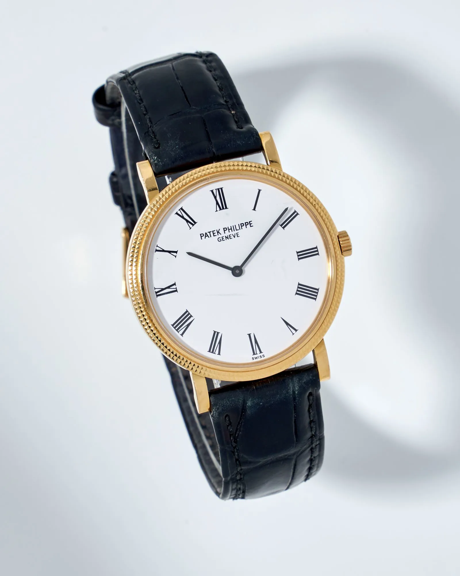 Patek Philippe Calatrava 5120/1J-001 35mm Yellow gold Silver 1