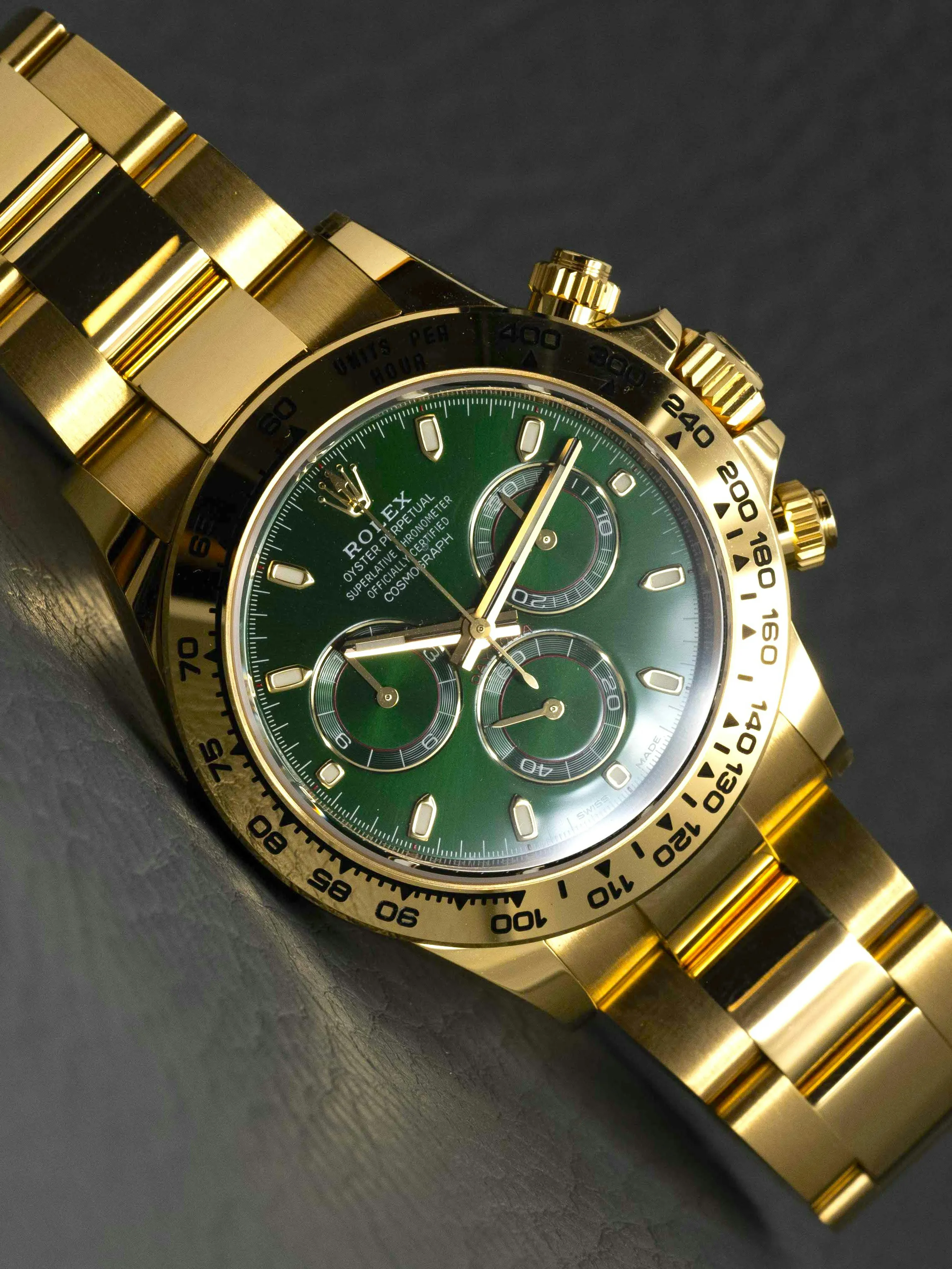 Rolex Daytona 116508 40mm Yellow gold Green 2