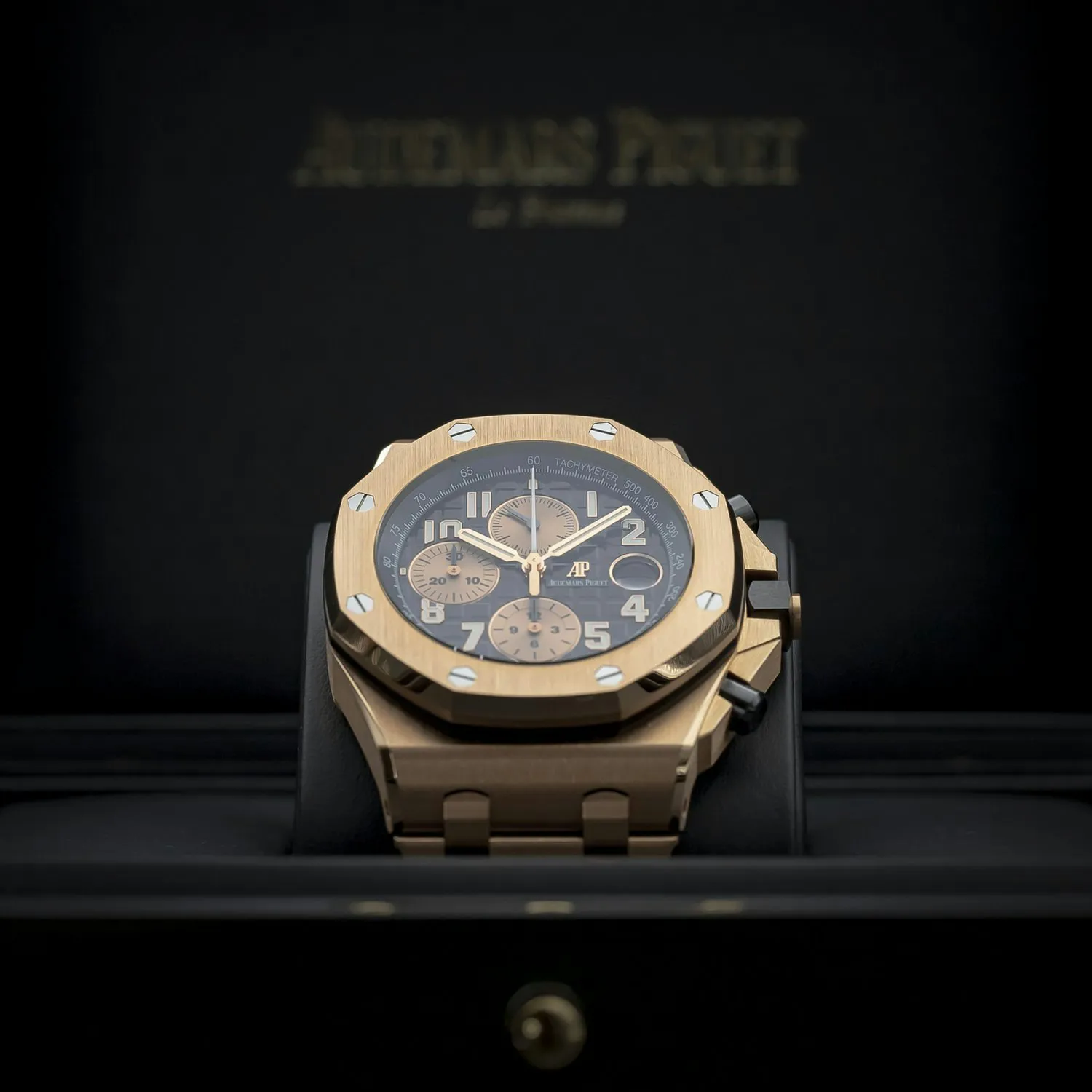 Audemars Piguet Royal Oak Offshore 26470OR.OO.1000OR.03 42mm Rose gold Black 17