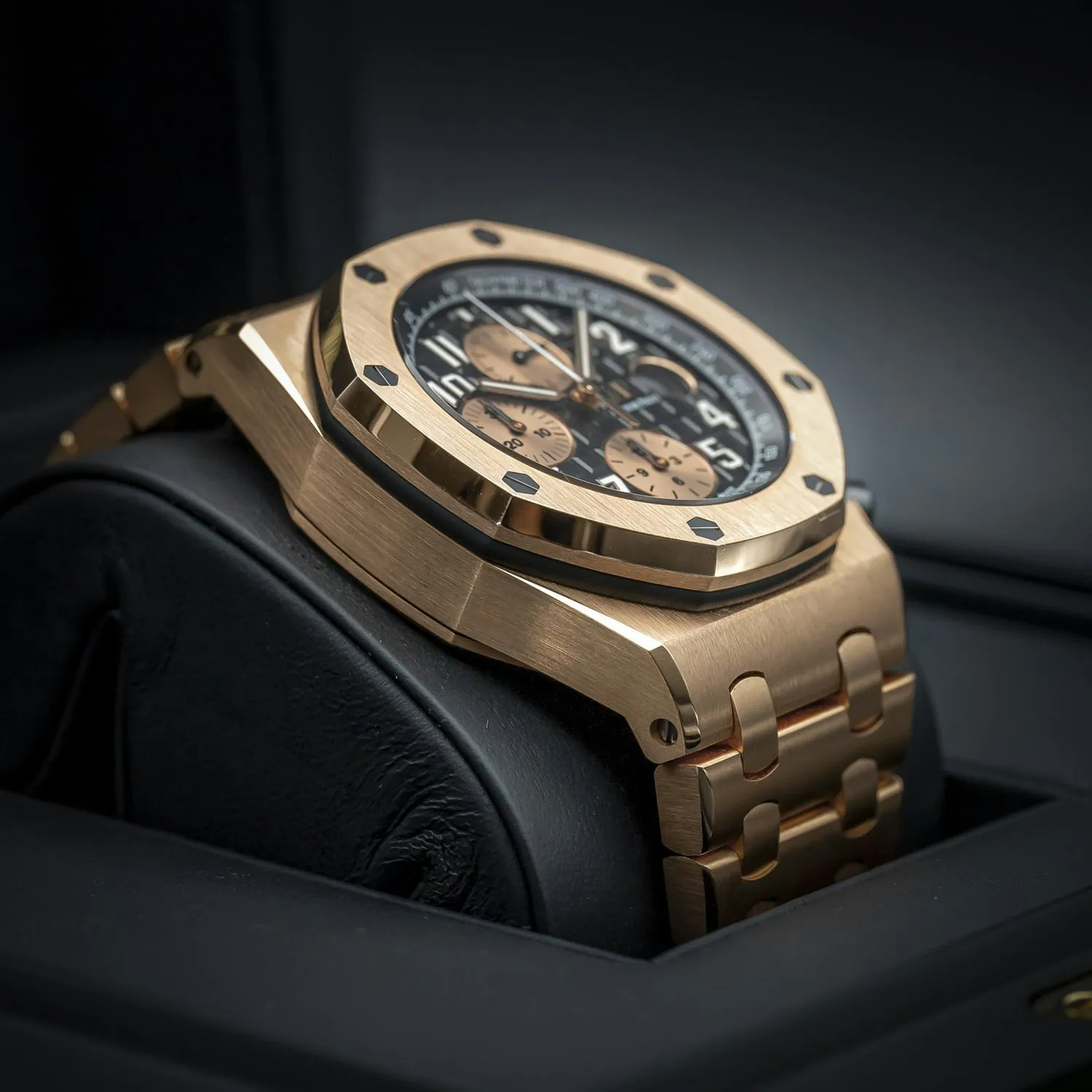 Audemars Piguet Royal Oak Offshore 26470OR.OO.1000OR.03 42mm Rose gold Black 19