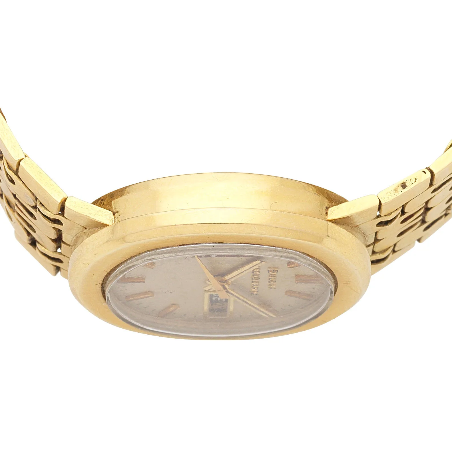 Bulova Accuquartz 36mm Yellow gold Champagne 1