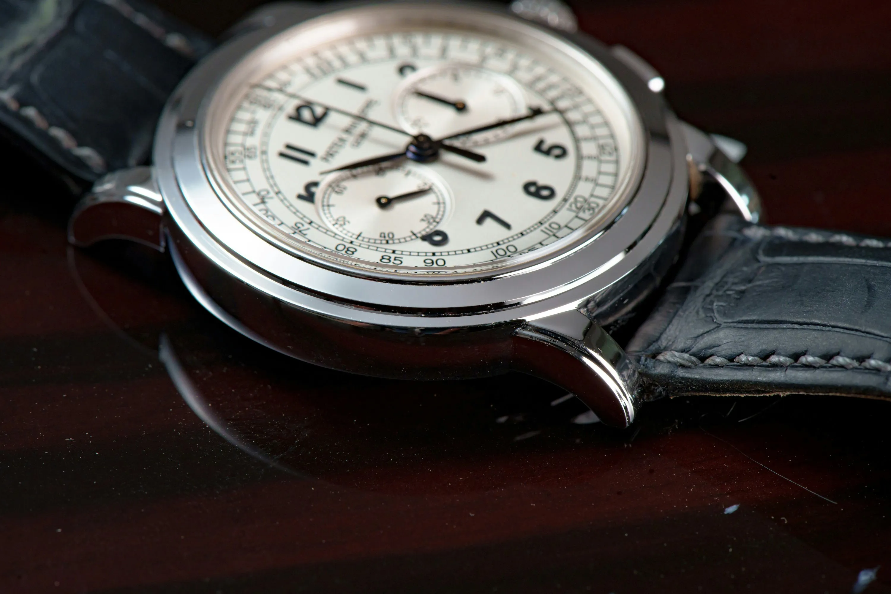 Patek Philippe Chronograph 5070 G 42mm White gold Silver 2