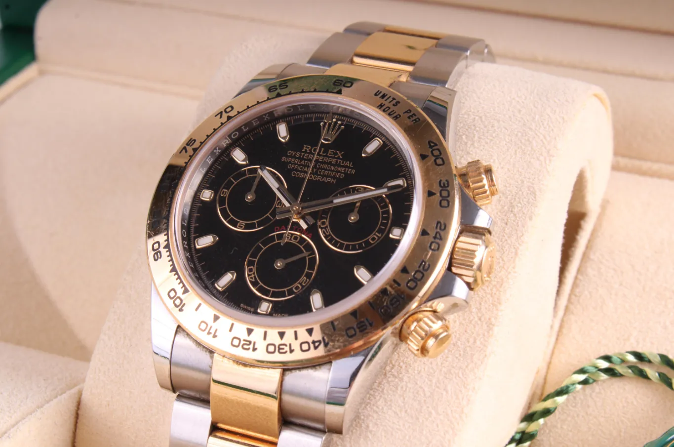 Rolex Daytona 116503 40mm Gold/steel Black 2