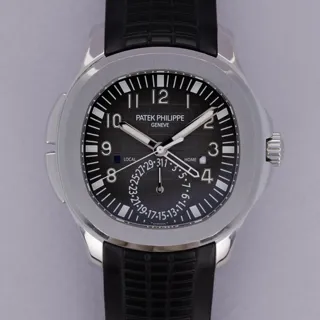 Patek Philippe Aquanaut 5164A Stainless steel Black