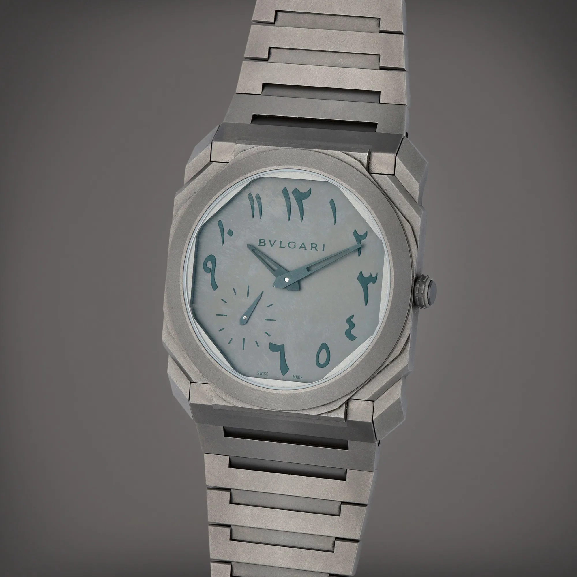 Bulgari Octo 103023 40mm Titanium Gray