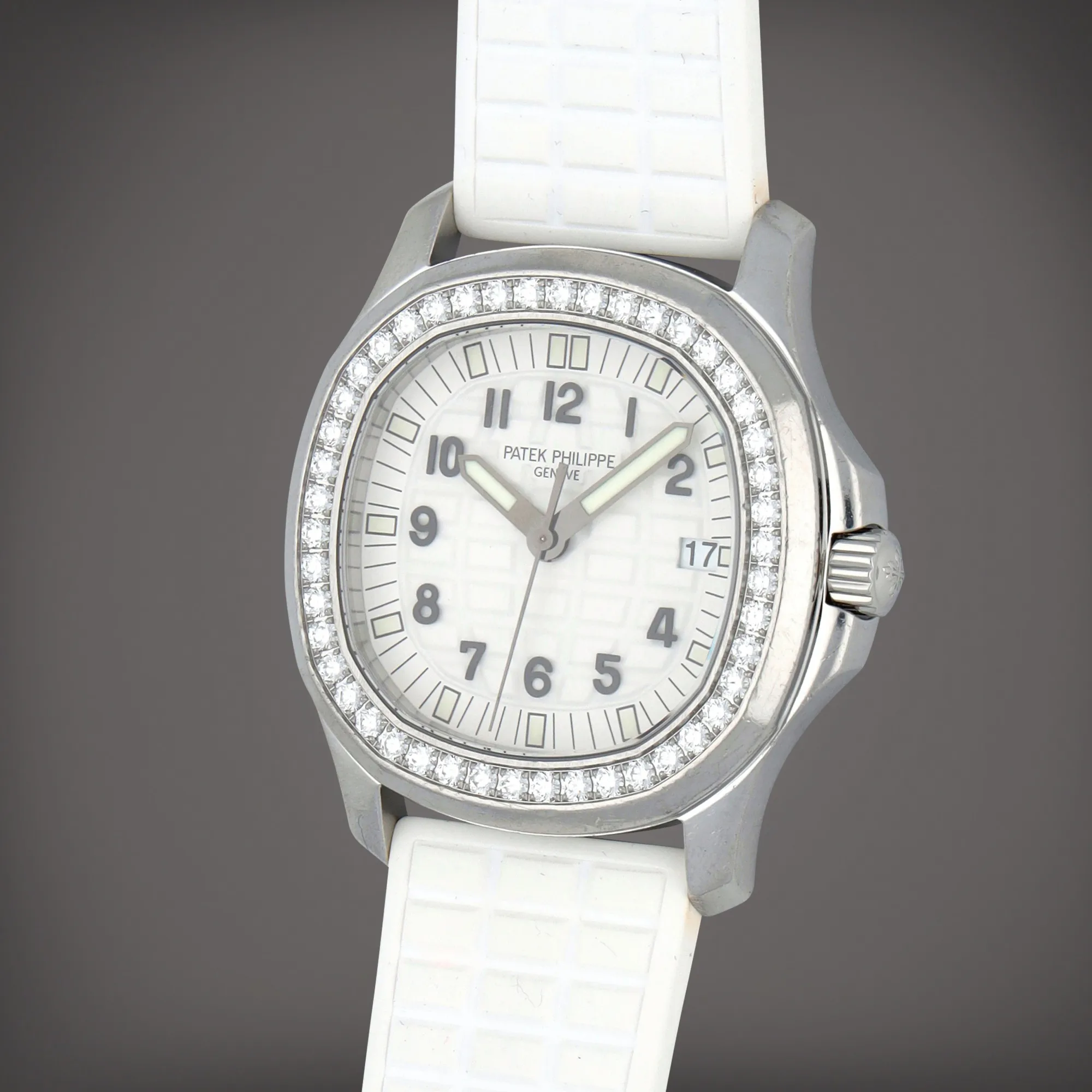 Patek Philippe Aquanaut 5067A-011 36mm Stainless steel and Diamond White