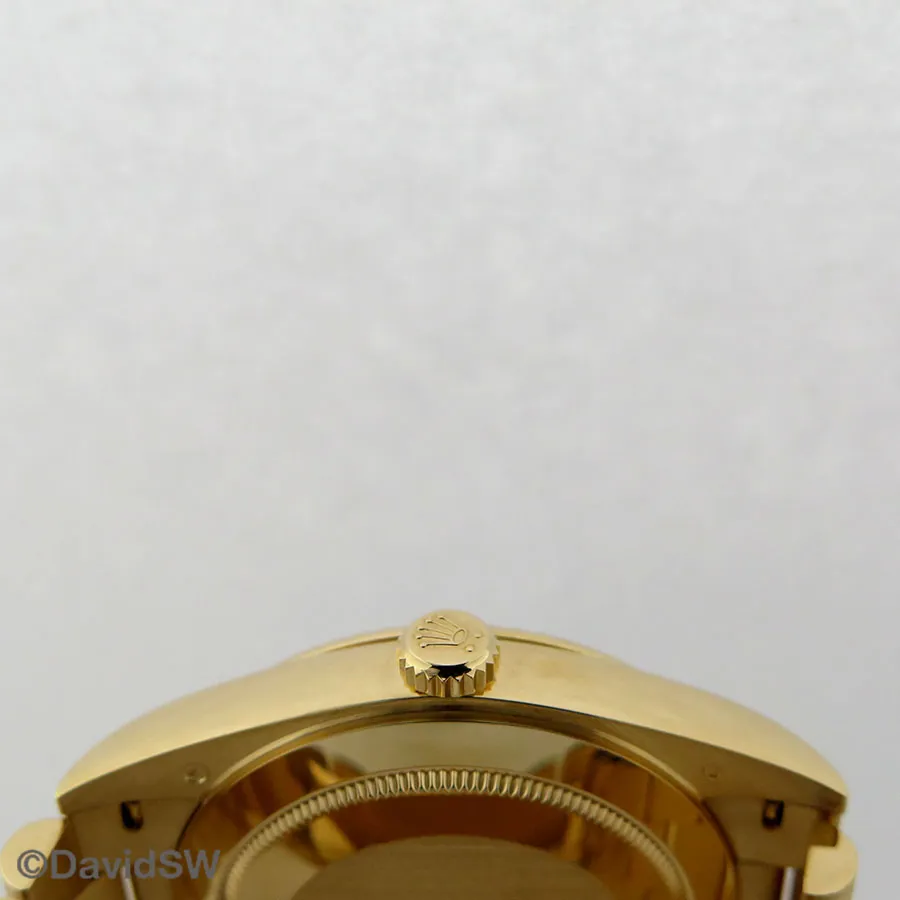 Rolex Day-Date 40 228238 40mm Yellow gold Black 3