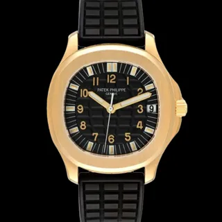 Patek Philippe Aquanaut Yellow gold