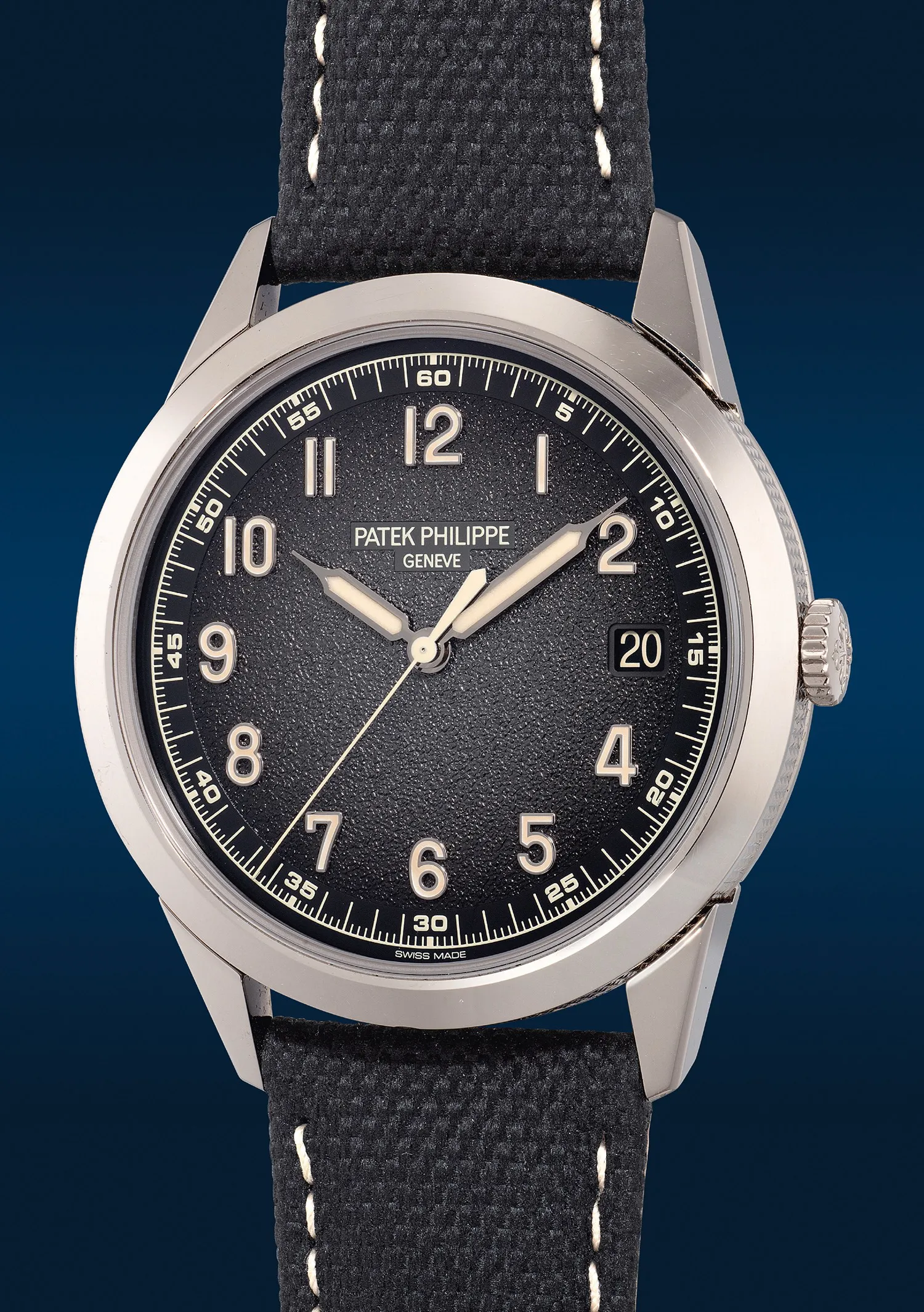 Patek Philippe Calatrava 5226G-001