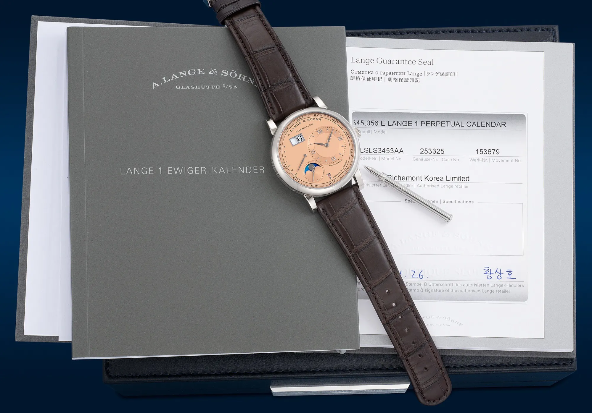 A. Lange & Söhne Lange 1 345.056 42mm White gold Golden 1