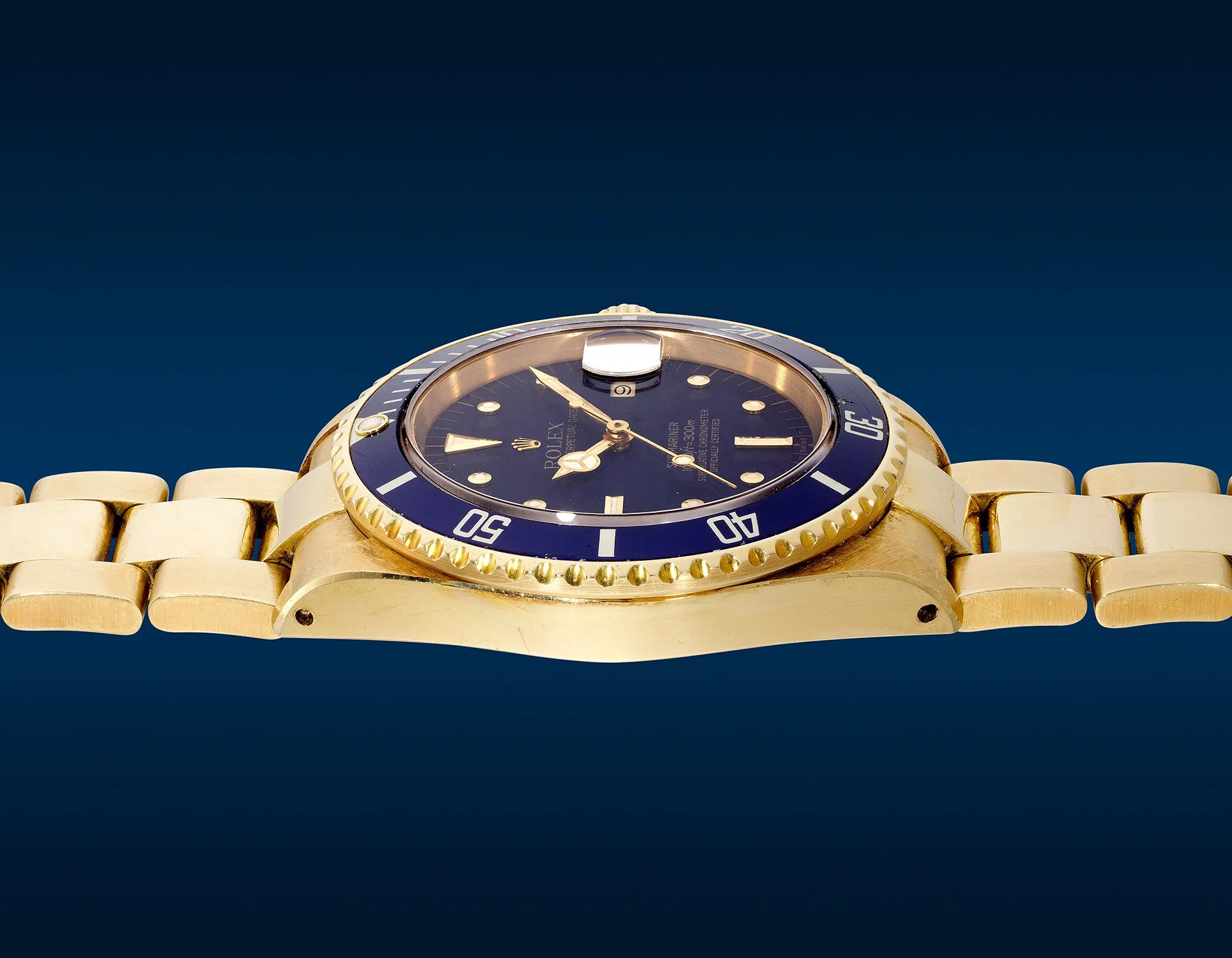 Rolex Submariner 16808 40mm Yellow gold Blue 5