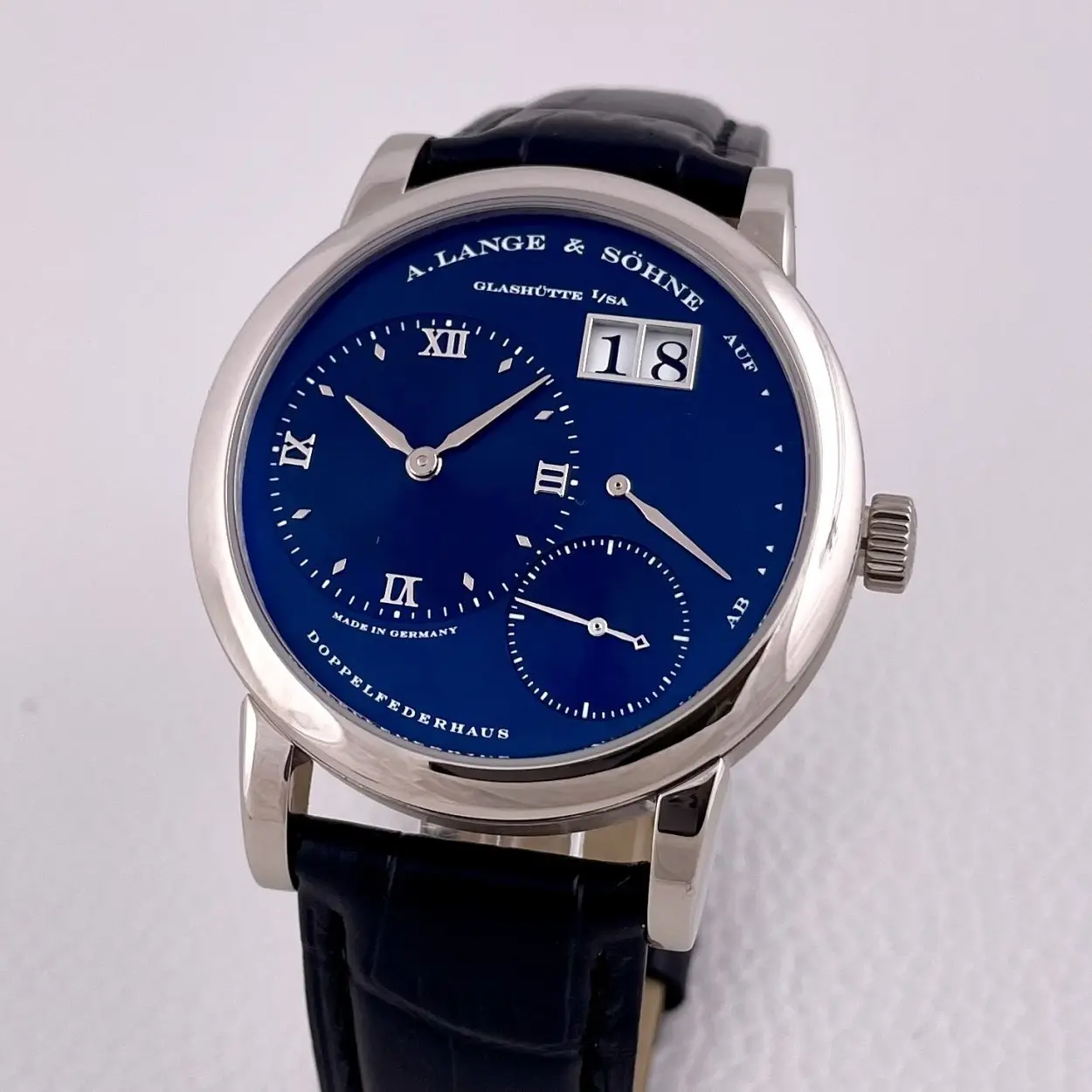 A. Lange & Söhne Lange 1 101.027 38.5mm White gold Blue 3