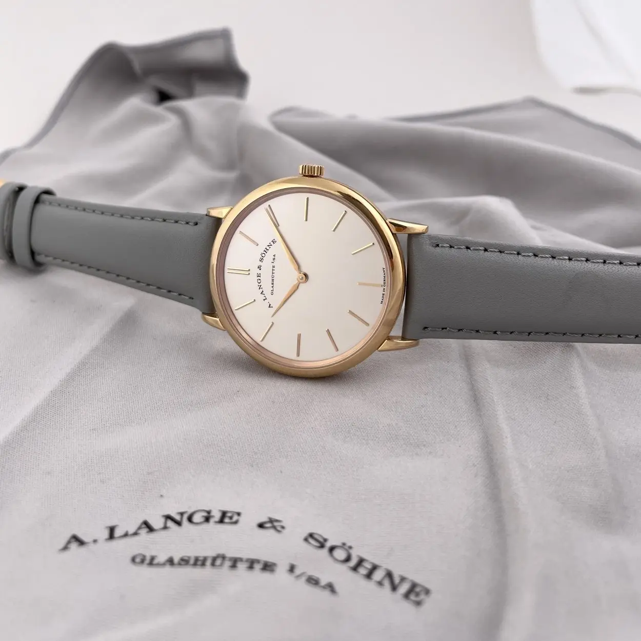 A. Lange & Söhne Saxonia 201.033 37mm Rose gold Silver 1