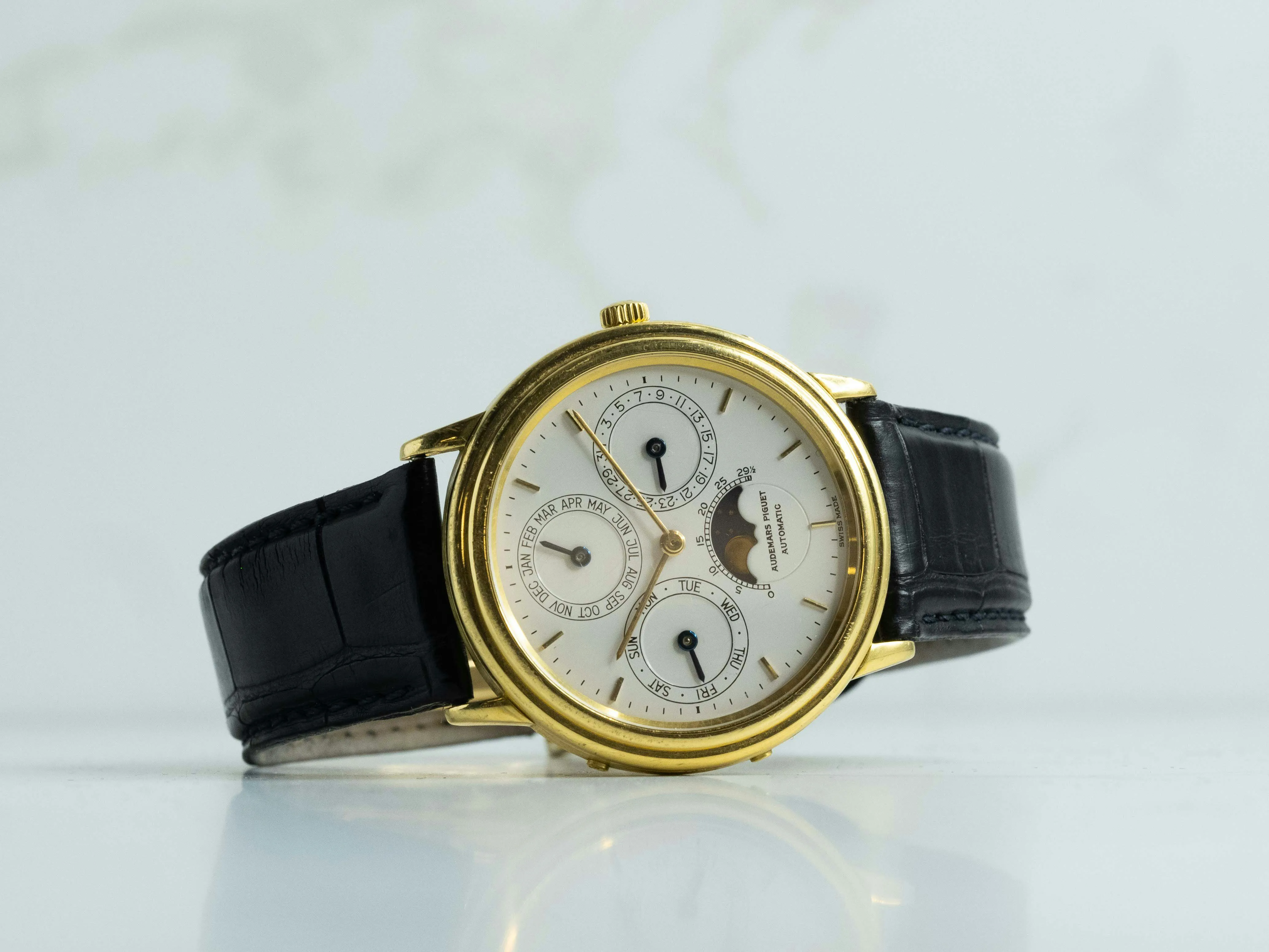 Audemars Piguet Quantième Perpétual Calendar Moonphase 25548BA.OO.0002XX.01 36mm Yellow gold 1