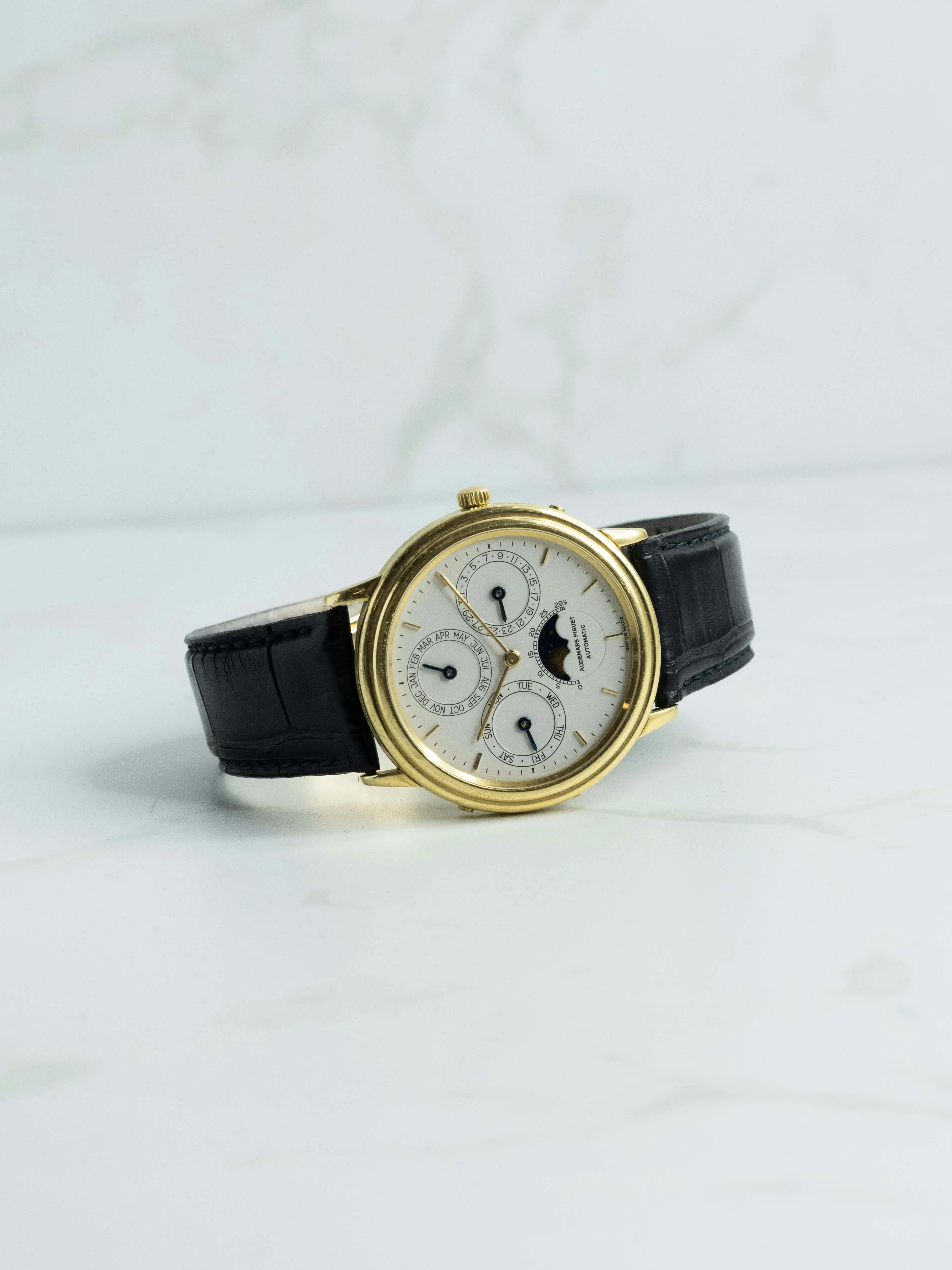 Audemars Piguet Quantième Perpétual Calendar Moonphase 25548BA.OO.0002XX.01 36mm Yellow gold 5