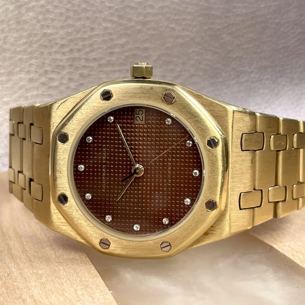 Audemars Piguet Royal Oak 4100BA 35mm Gold Burgundy 4