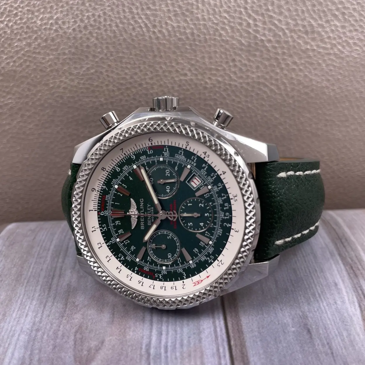 Breitling Bentley A25362 49mm Stainless steel Green 2