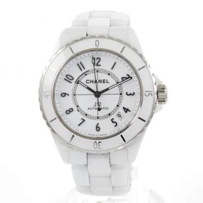 Chanel J12 H5700 38mm White ceramic White