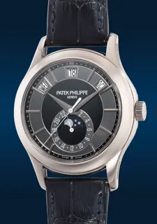 Patek Philippe Annual Calendar 5205G-010 White gold Black