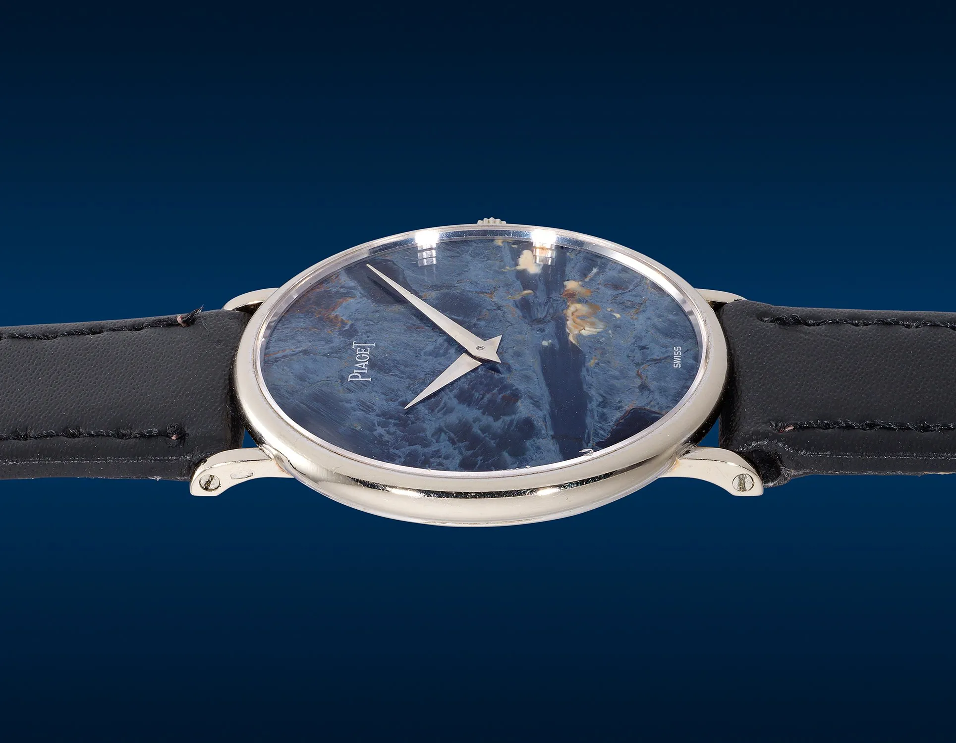 Piaget Altiplano 9025 30mm White gold Blue 3