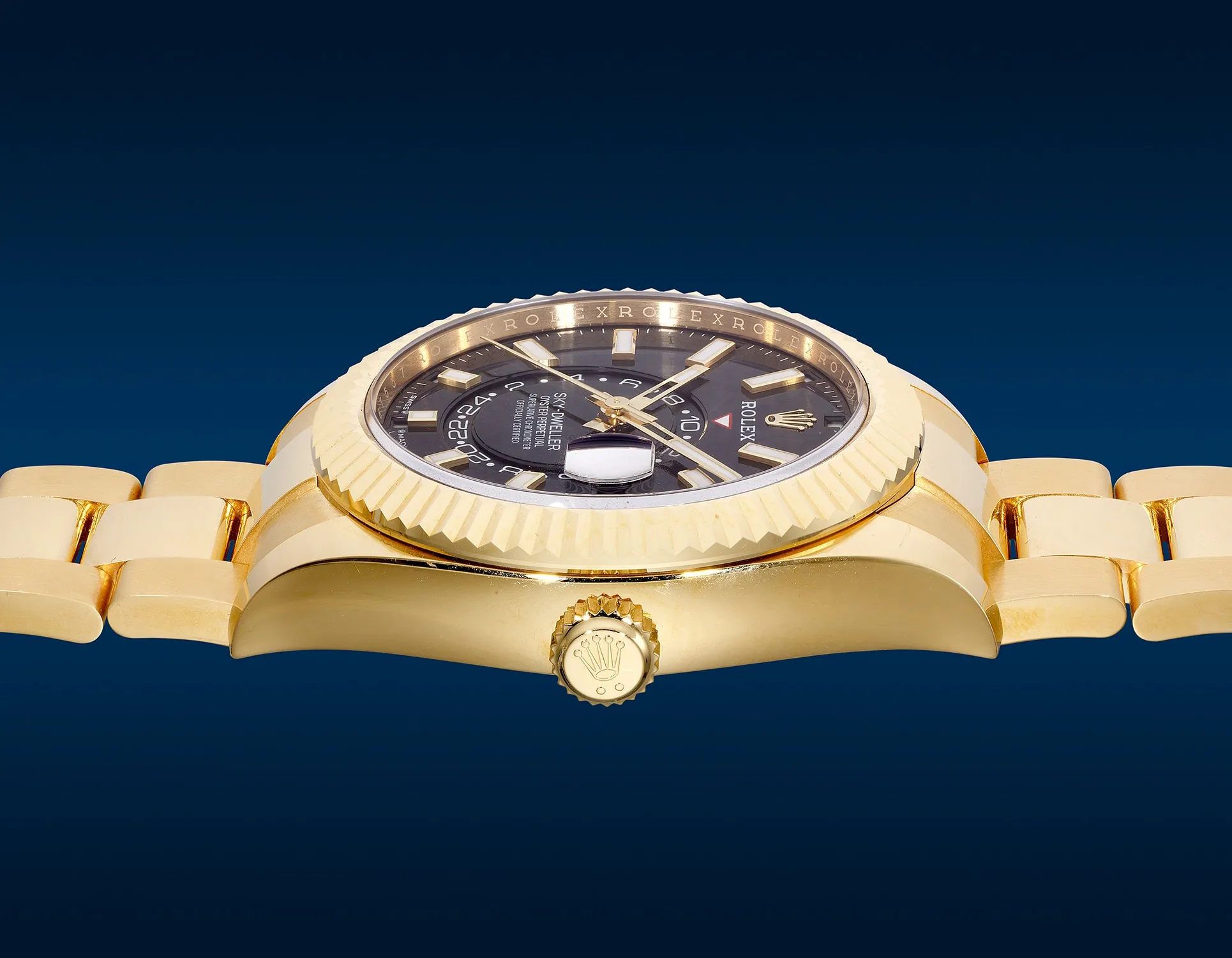 Rolex Sky-Dweller 336938 42mm Yellow gold Black 3