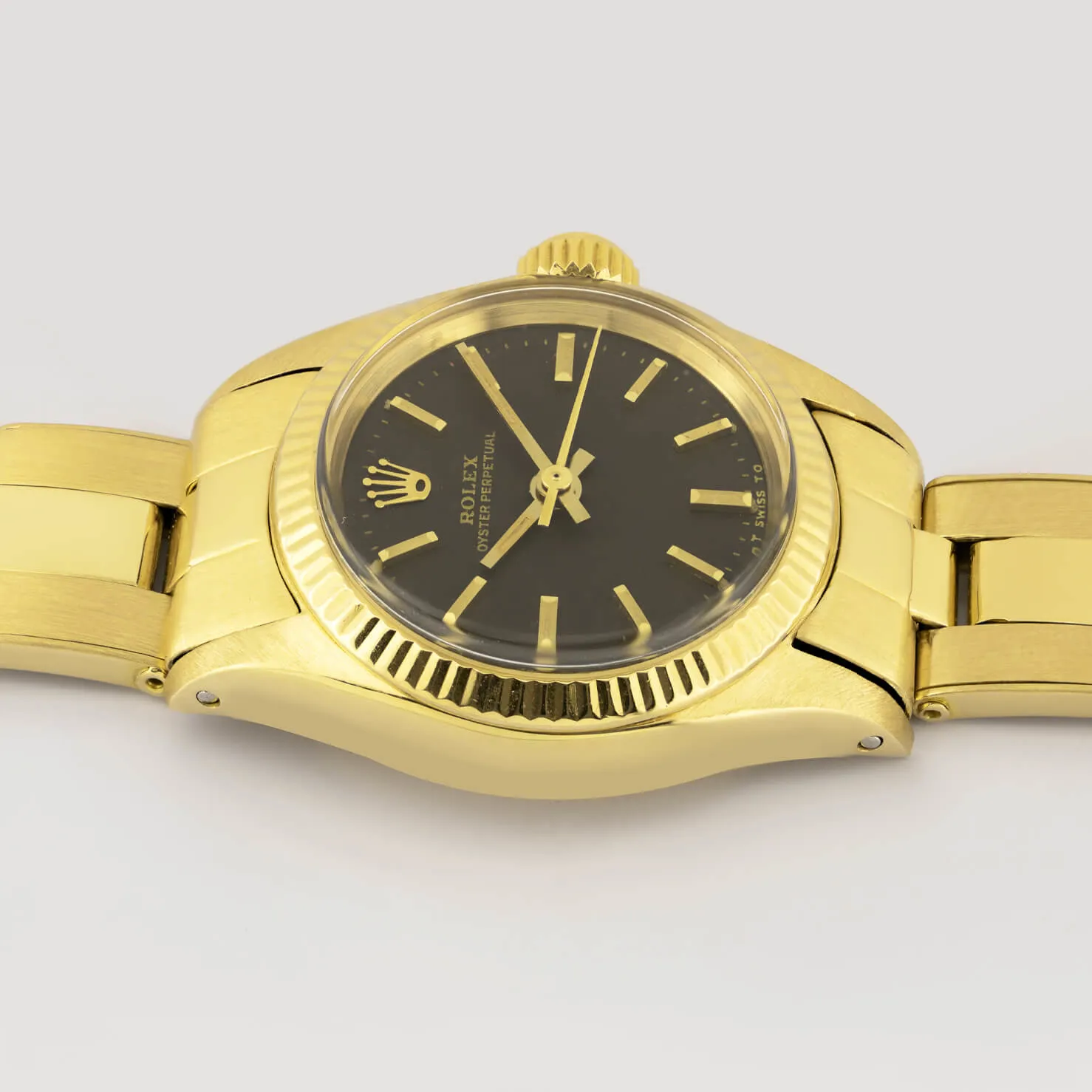 Rolex Oyster Perpetual 6719 26mm Oro giallo 18kt nero 1