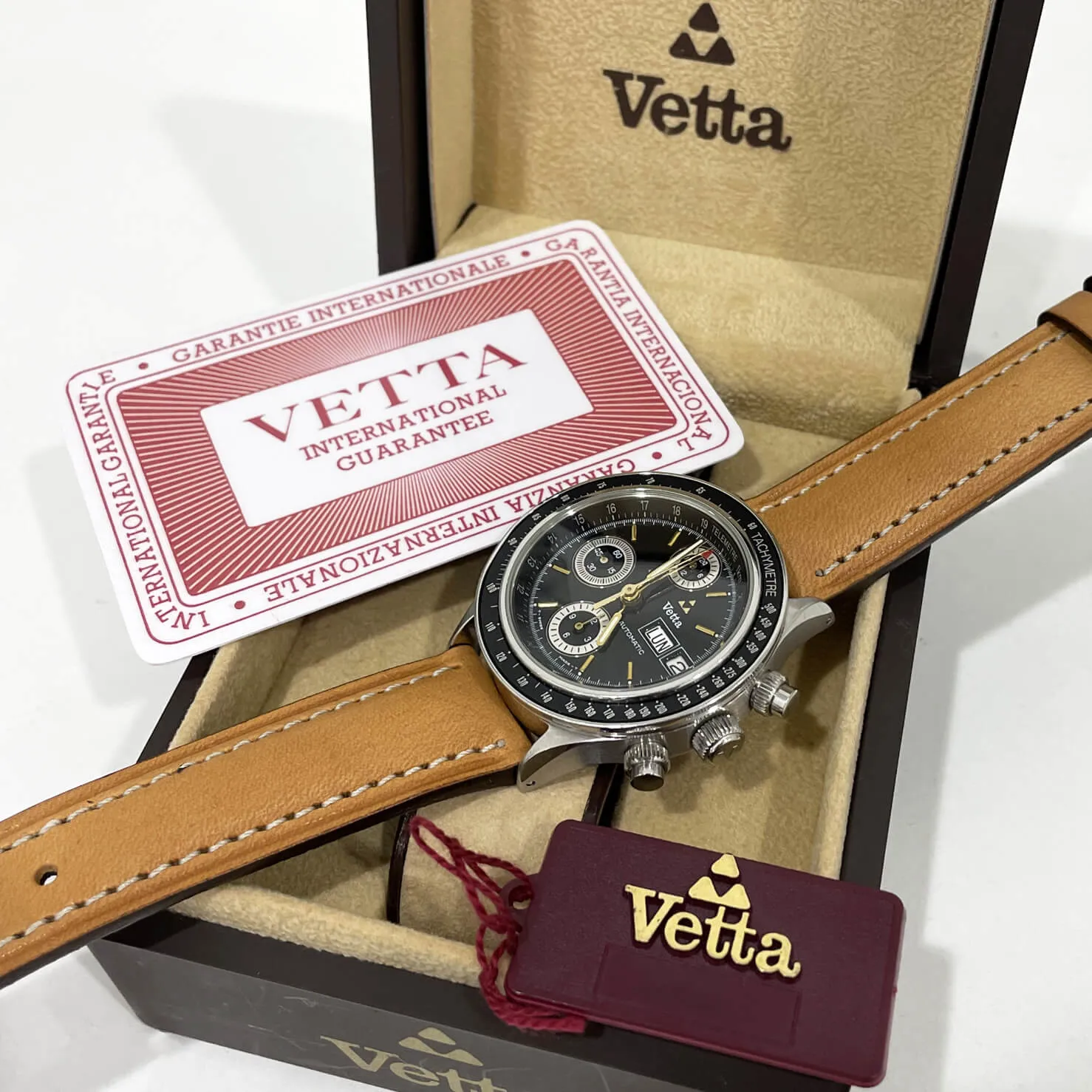 Wyler Vetta 1107.50 39mm nero 5