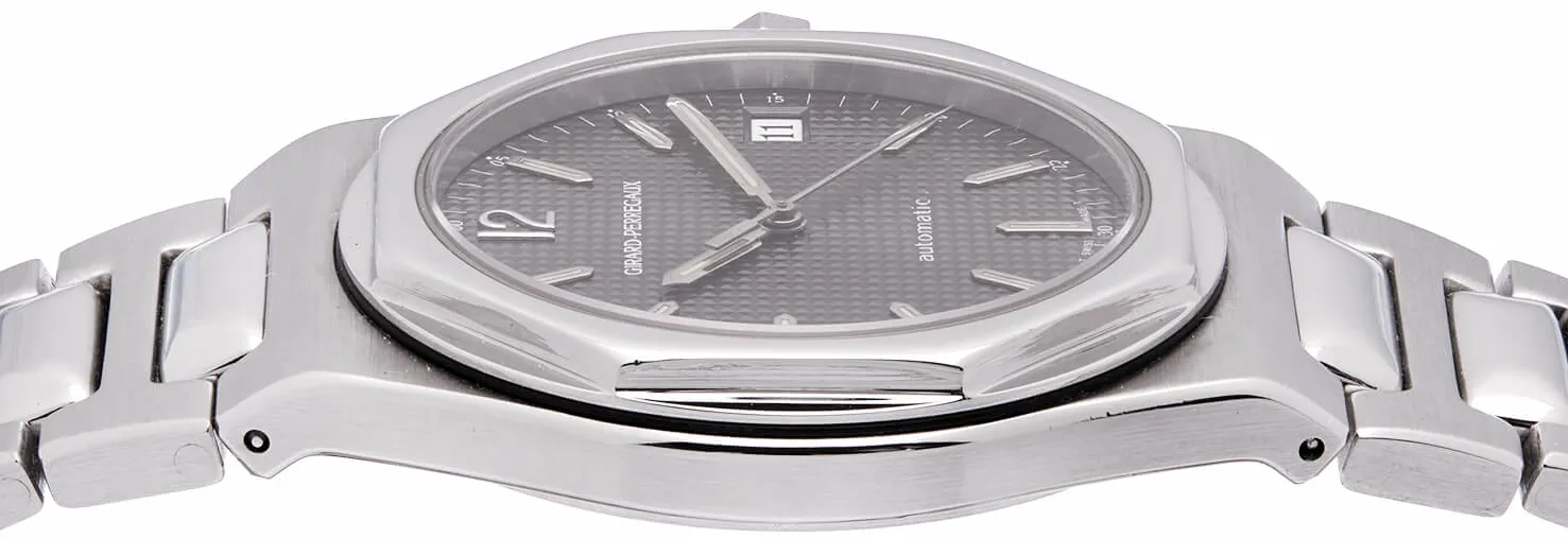 Girard-Perregaux Laureato 8010 36mm Acciaio grigio 1