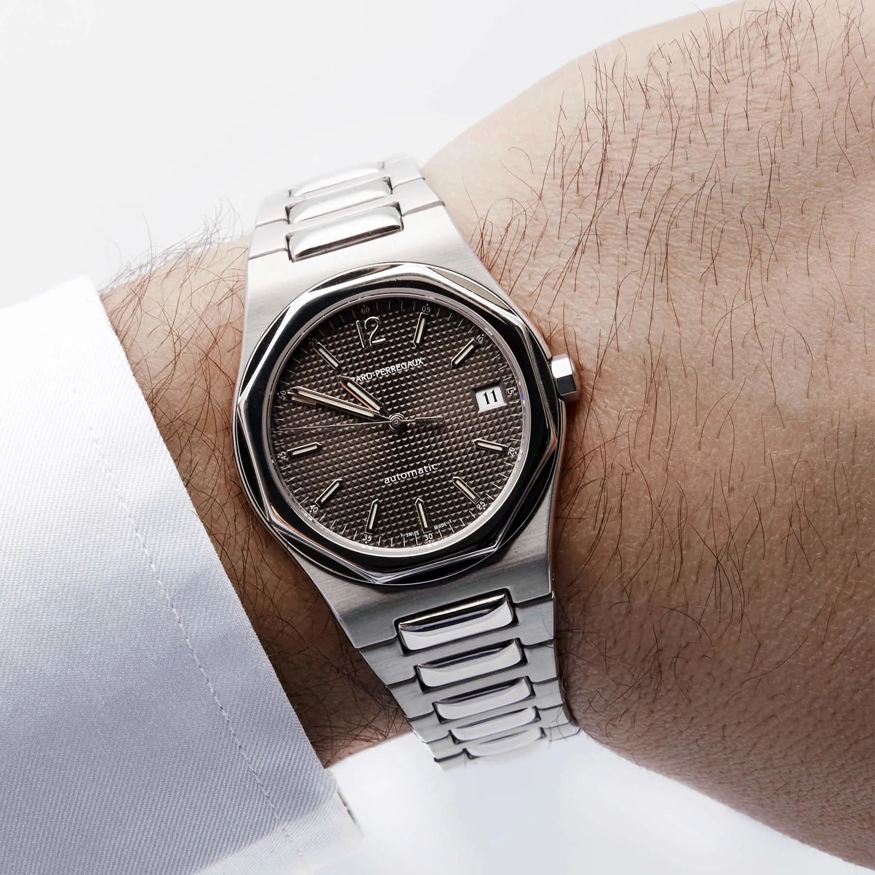 Girard-Perregaux Laureato 8010 36mm Acciaio grigio 7