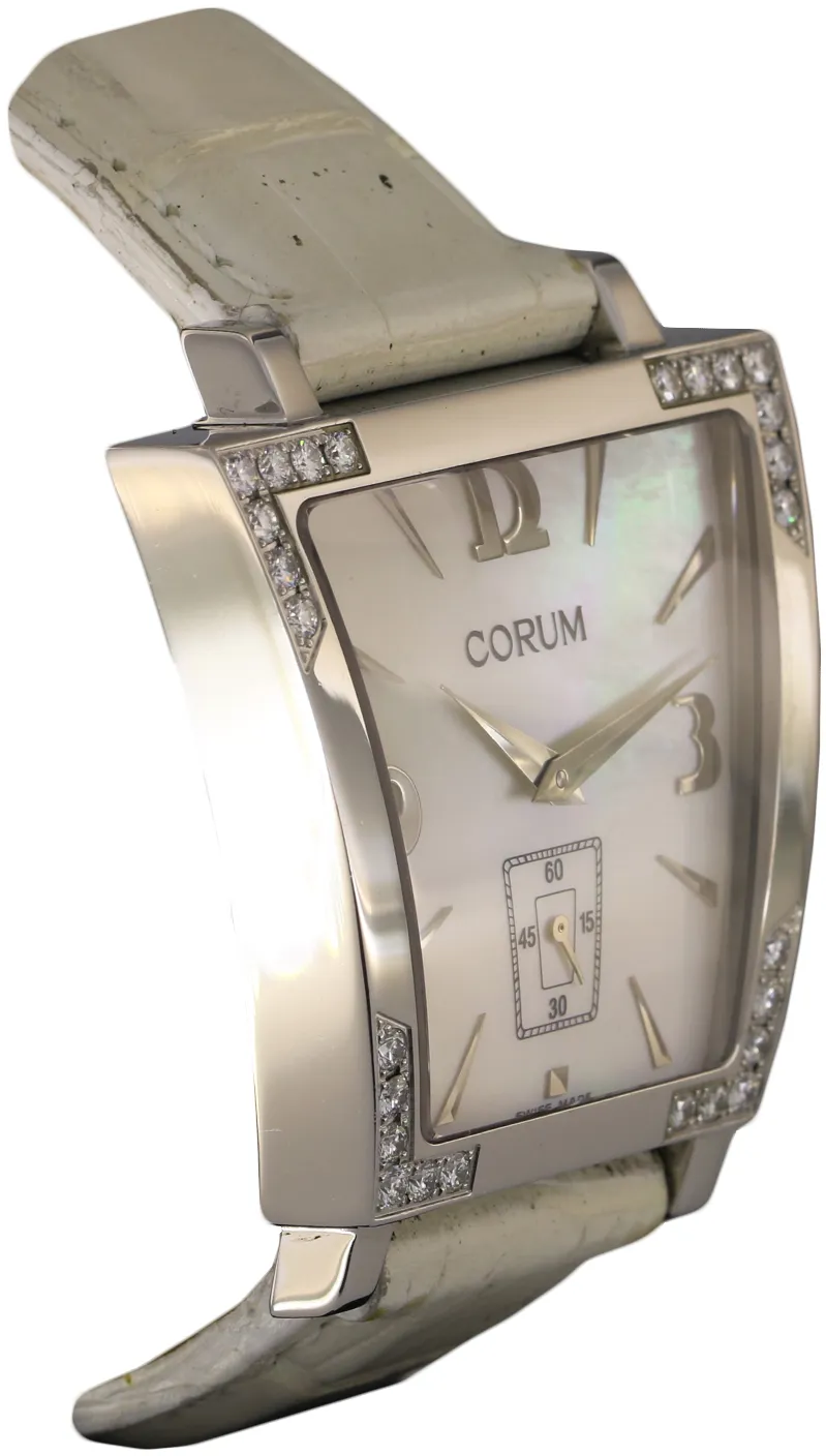 Corum Trapèze 106.405.47 36mm Acciaio Madreperla 1