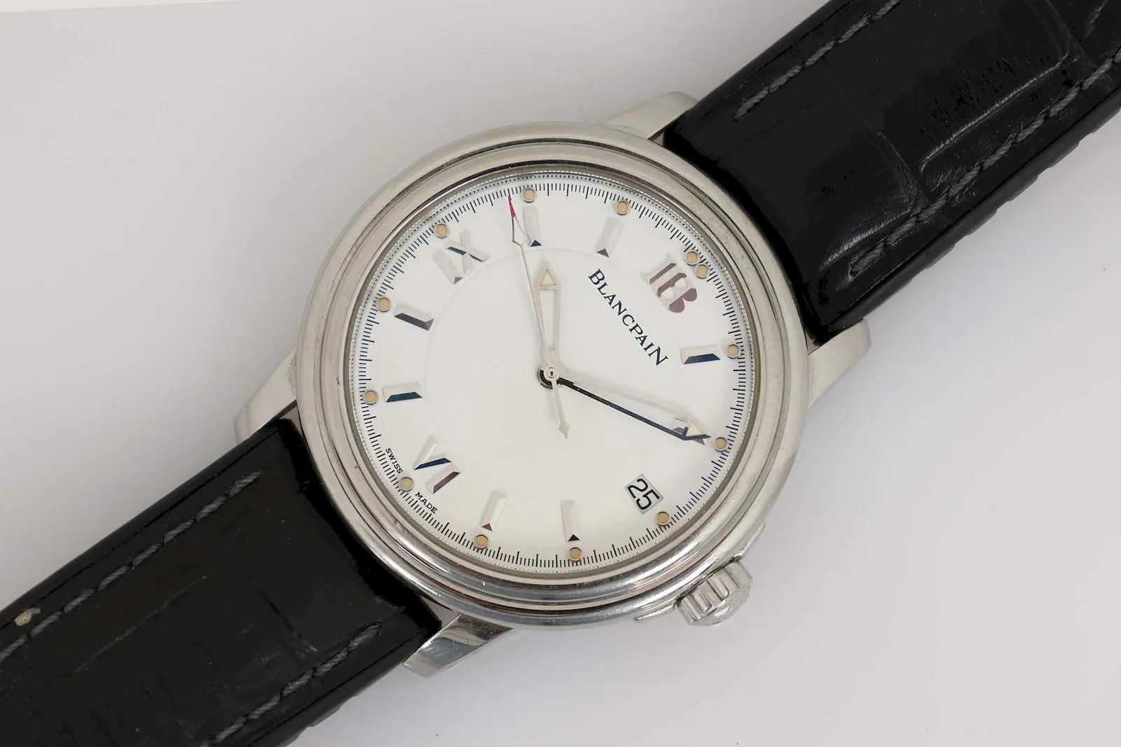 Blancpain Léman Ultra Slim 38mm Stainless steel White