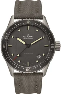 Blancpain Fifty Fathoms Bathyscaphe 5000-1210-G52A Titanium Gray