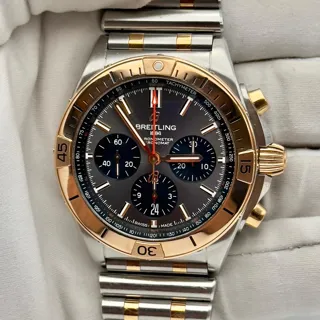 Breitling Chronomat UB0134101B1U1 Stainless steel and Red gold Gray