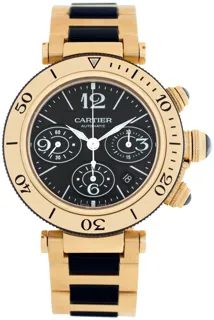 Cartier Pasha Seatimer W301970M 18k yellow gold Black