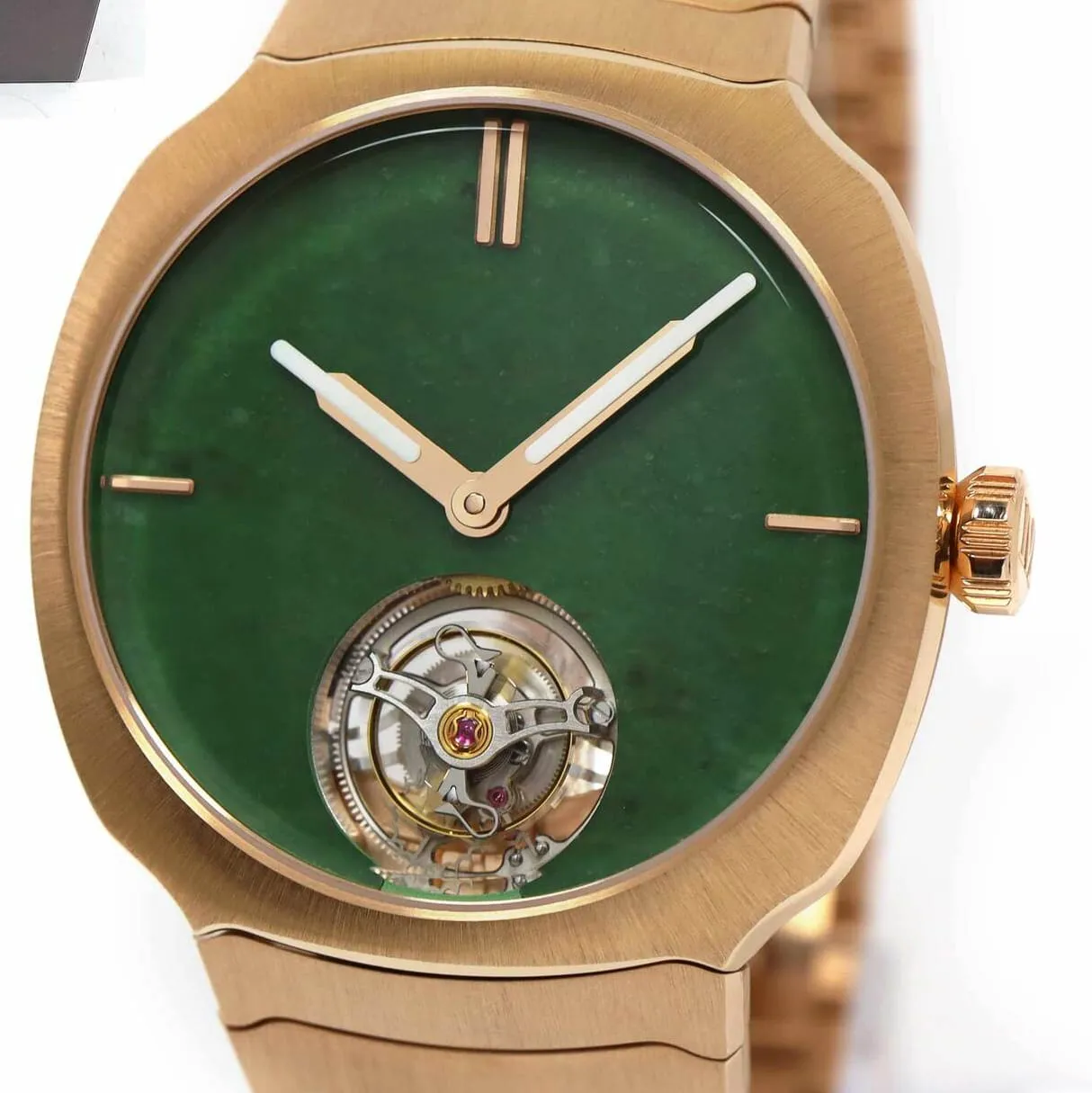 H. Moser & Cie. Streamliner Tourbillon 6804-0406 40mm Rose gold Green