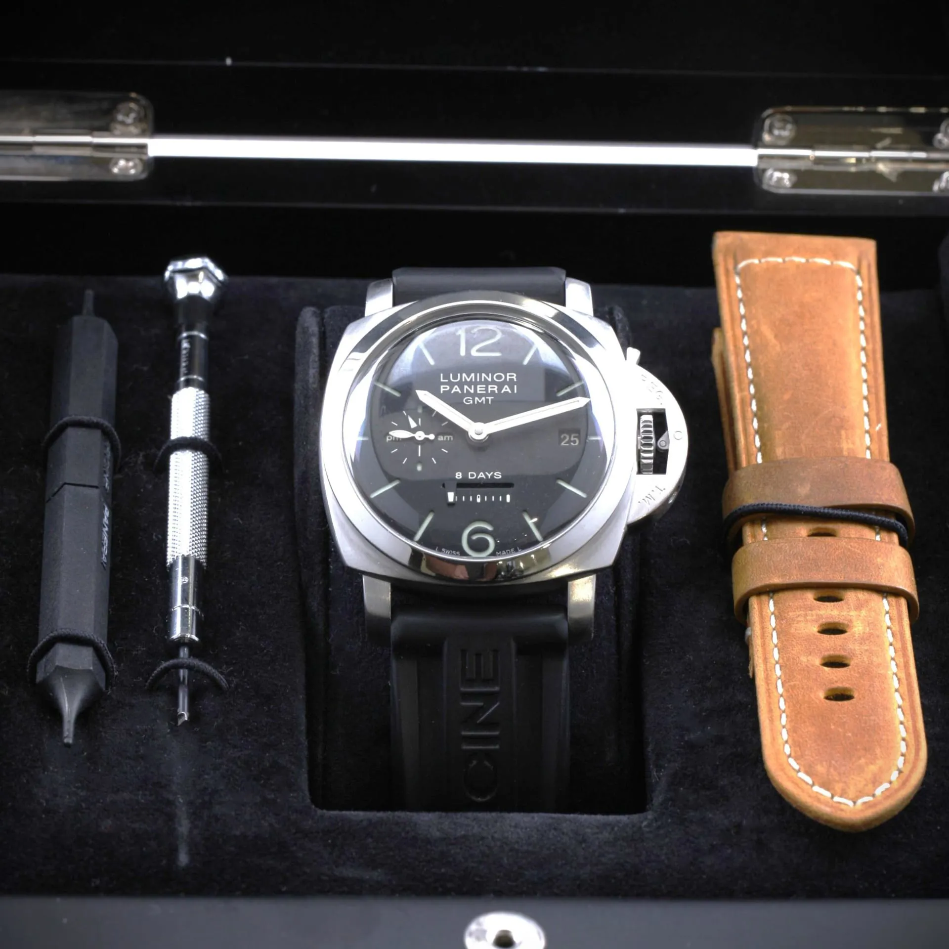 Panerai Luminor 1950 PAM 00233 44mm Stainless steel Black 7