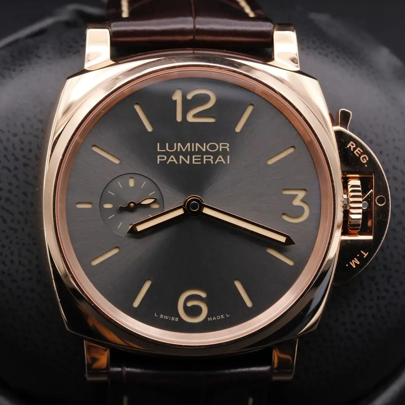 Panerai Luminor Due PAM 00677 42mm Rose gold Gray