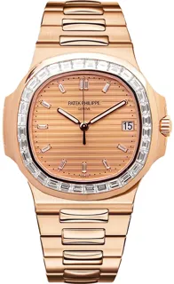 Patek Philippe Nautilus 5723/1R-001 40mm Rose gold Pink