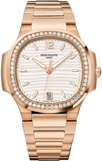 Patek Philippe Nautilus 7118/1200R-001 35mm Rose gold