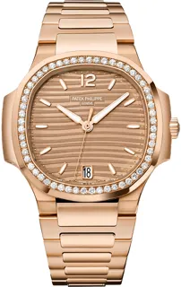 Patek Philippe Nautilus 7118/1200R-010 35mm Rose gold