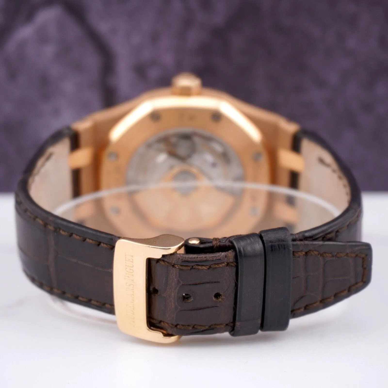 Audemars Piguet Royal Oak 15300OR.OO.D088CR.02 39mm Rose gold Silver 2