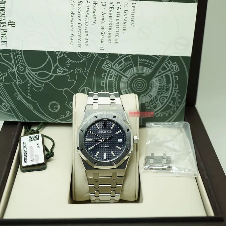 Audemars Piguet Royal Oak 15300ST.OO.1220ST.02 39mm Stainless steel Blue 7