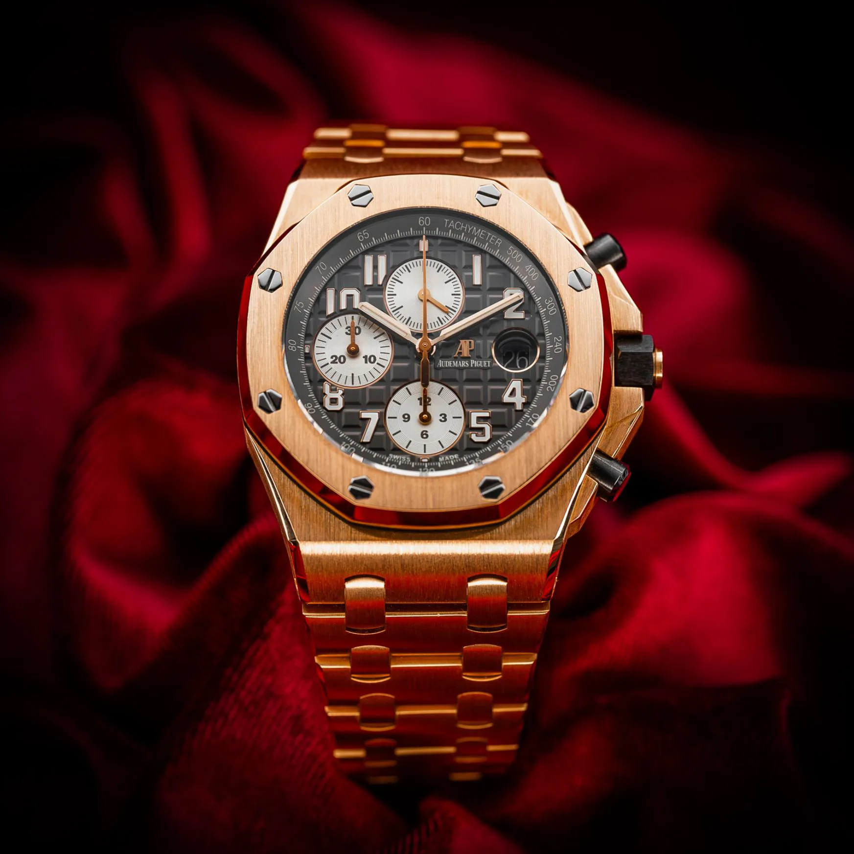 Audemars Piguet Royal Oak Offshore 26470OR.OO.1000OR.02 42mm Rose gold Gray 3