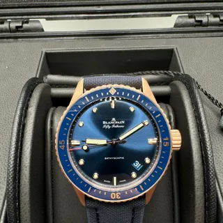 Blancpain Fifty Fathoms 5000-36S40-O52A Sedna gold Blue