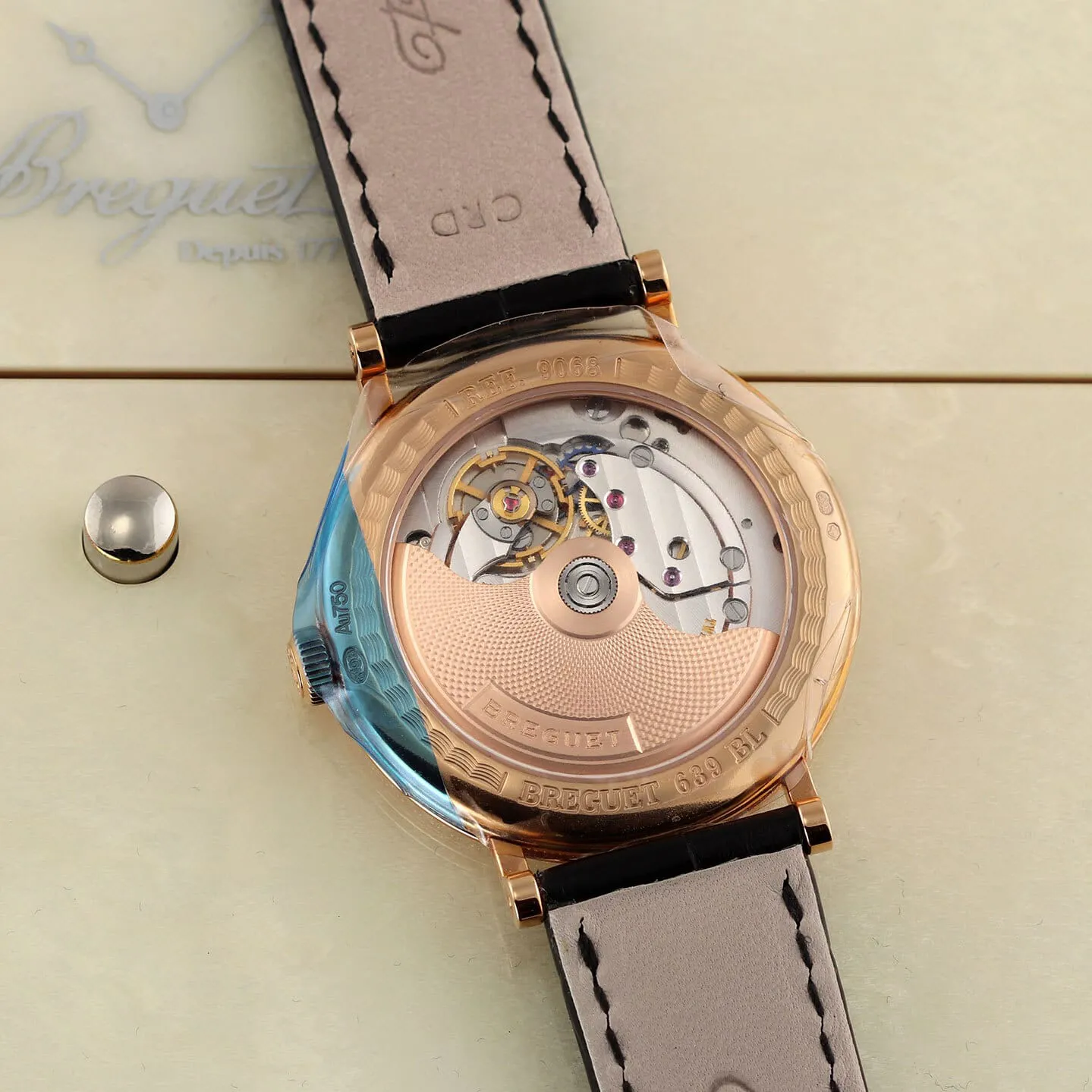 Breguet Classique 9068BR/12/976/DD00 33.5mm Rose gold Silver 2